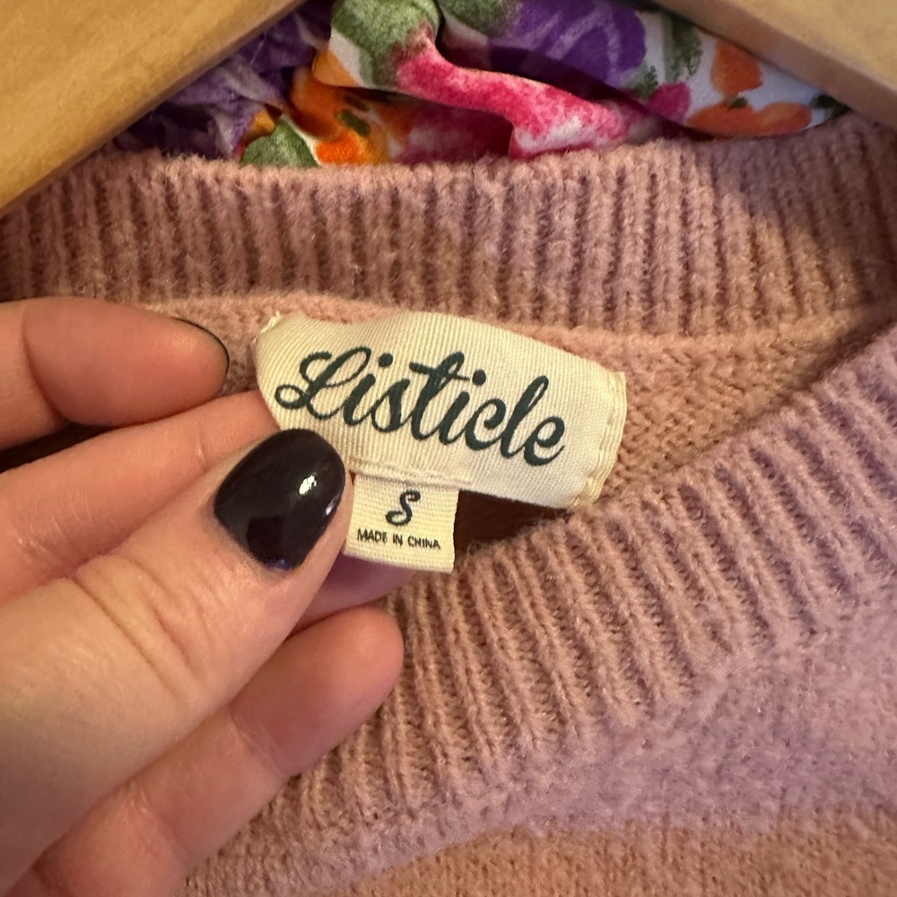 Listicle Sweater Women’s Patterned - Picture 4 of 4